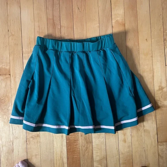 Varley Clarendon Pleated Tennis Skirt Green Large - Picture 3 of 3